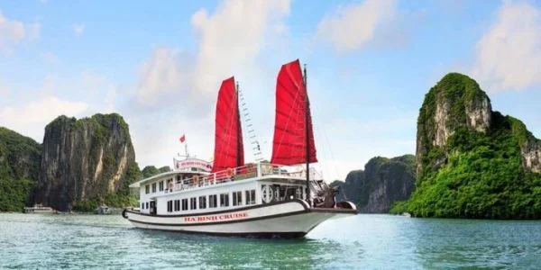 Tour du lịch Hạ Long 1 ngày khởi hành từ Hạ Long Tour du lịch Hạ Long 1 ngày khởi hành từ Hạ Long