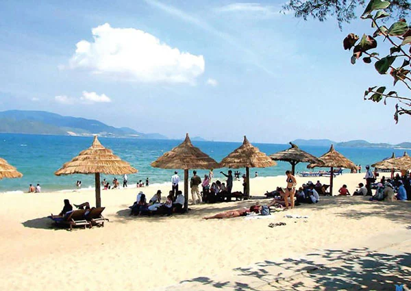 Tour du lịch Hạ Long 1 ngày khởi hành từ Hạ Long Tour du lịch Hạ Long 1 ngày khởi hành từ Hạ Long